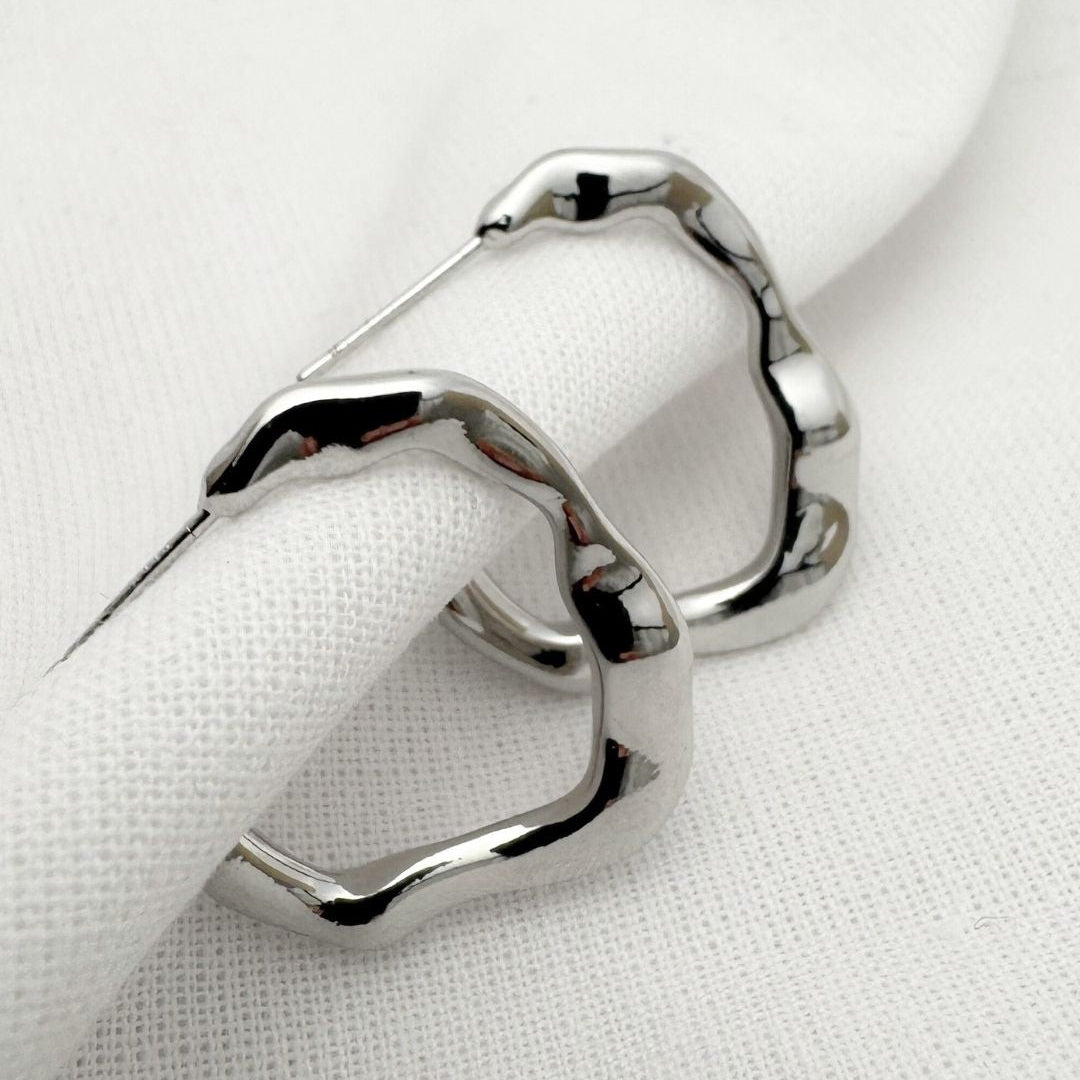 Wave cuff earrings