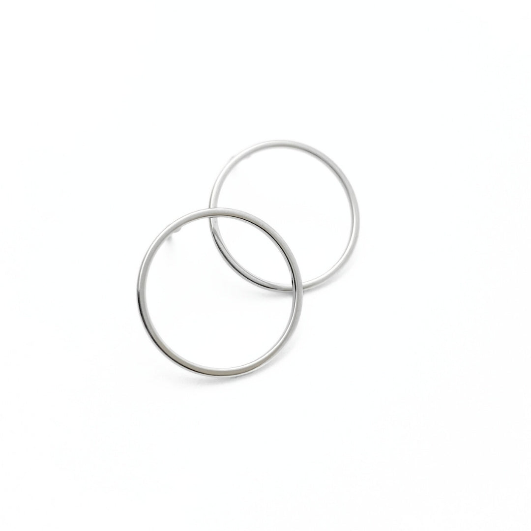 Sterling silver circle stud earrings