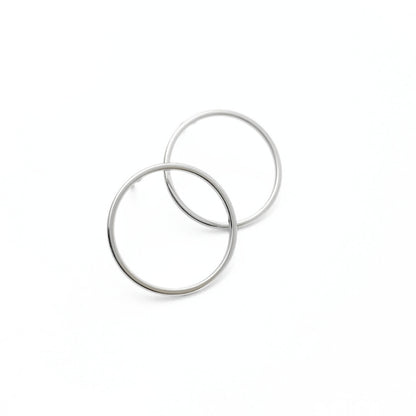 Sterling silver circle stud earrings